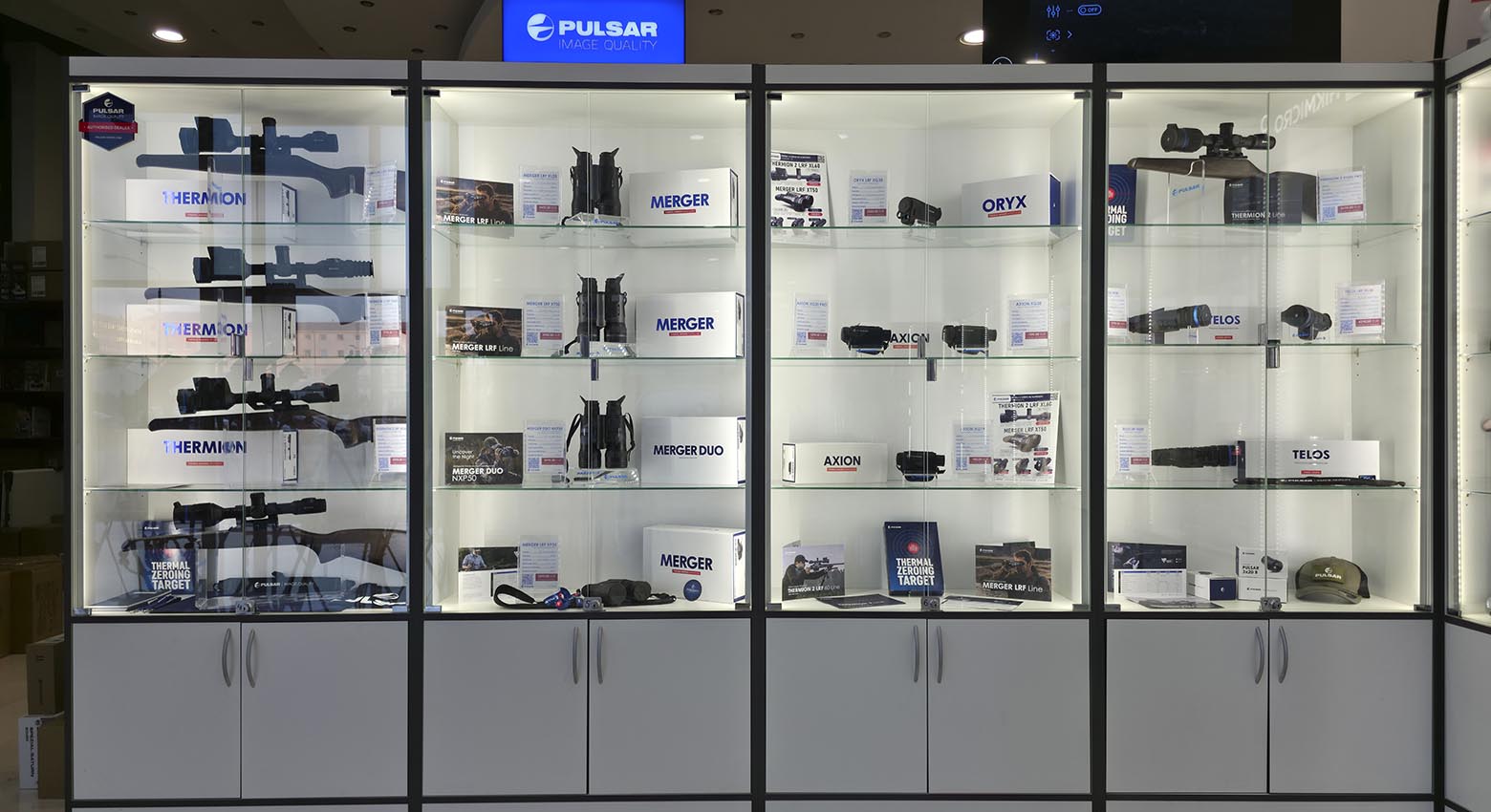 Showroom & testovanie